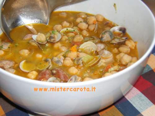 Zuppetta di ceci e vongole